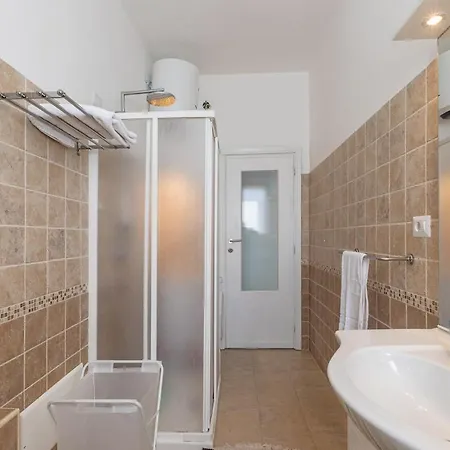 Il Tuo Rifugio A Un Passo Dal Mare - Coral Apartment